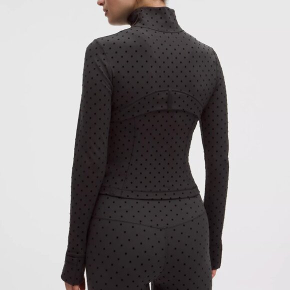 Define Cropped Jacket Nulu Flocked Polka Flock Black - Picture 3 of 3